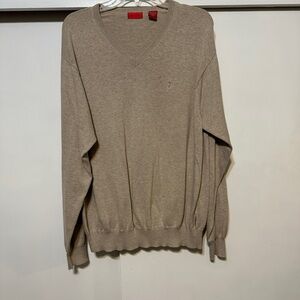 Izod Men's Tan V-Neck Sweater size Large